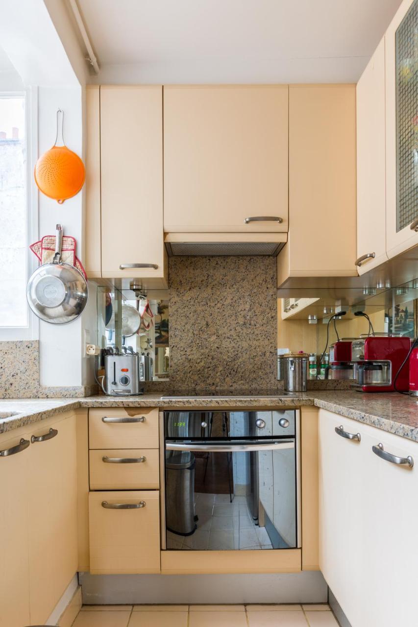 Veeve - Charming Mirabeau Apartment Paris Bagian luar foto